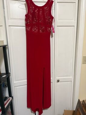 Red Lace Bodice Maxi Dress with Front Slit